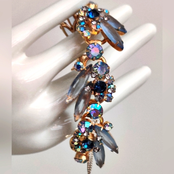 Dazzling Juliana Five Link Bracelet - Picture 3 of 16